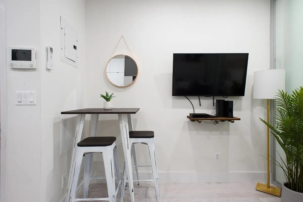 Apartmán 78-3B New Junior 1 Bedroom Prime Ues Wd In Unit New York USA